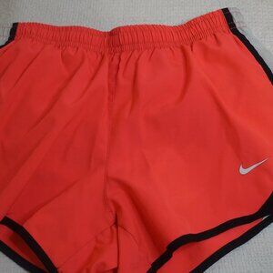 NIKE GIRLS DRI-FIT SHORTS